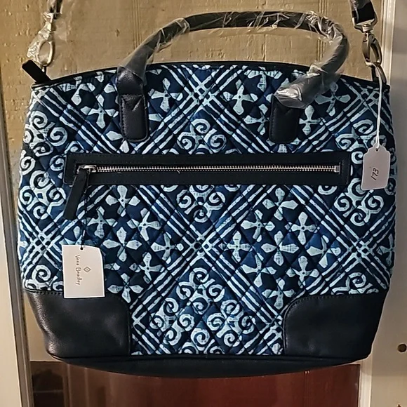 New with Tags, Vera Bradley,Blue,Crossbody & Satchel Handbag, 12 x 15in - Picture 2 of 2